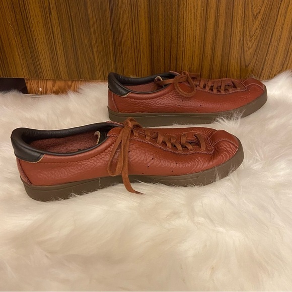 Adidas Originals Lacoste full grain leather men’s trainers in size 8 - Picture 2 of 9